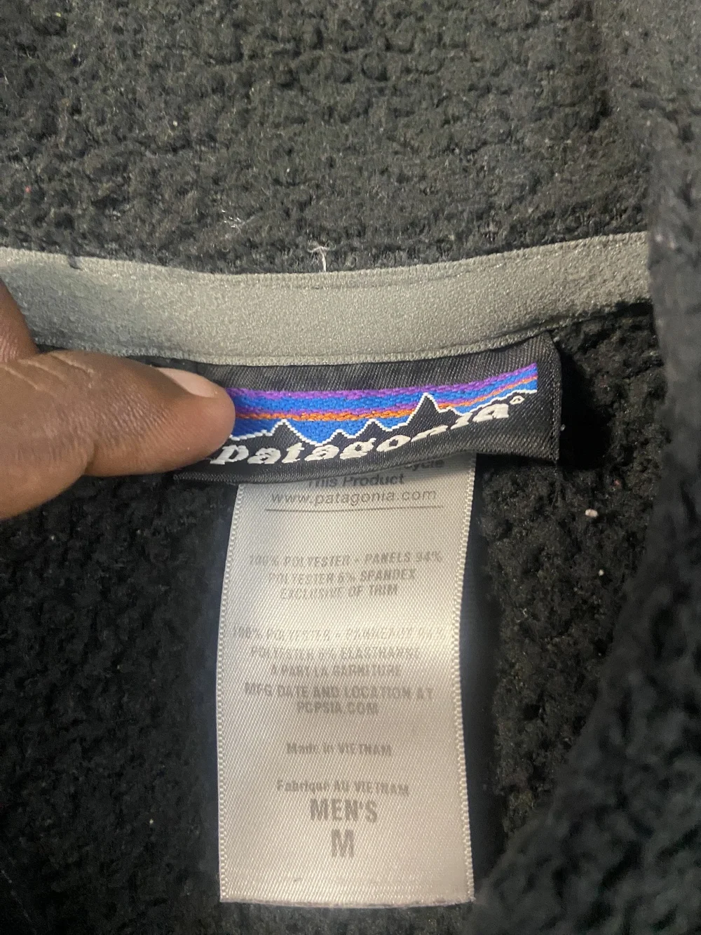 Patagonia Sweater Mens Medium Black Gray Quarter Snap Fleece Pullover Outdoors